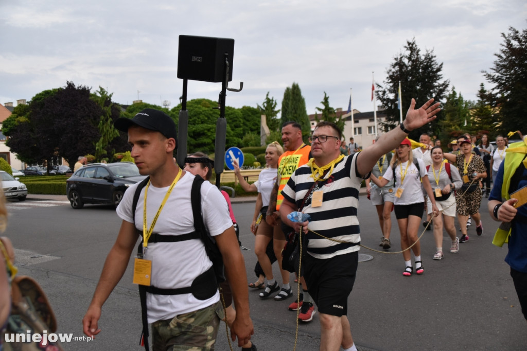 Pielgrzymi z Turku i Konina idą na Jasną Górę