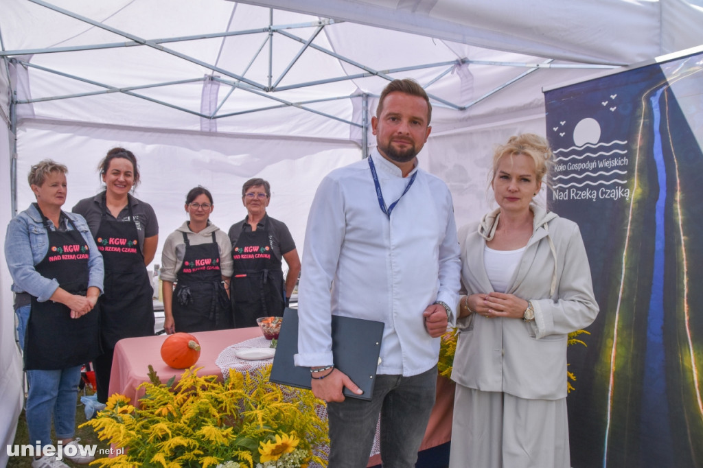III Festiwal Drobiu trwa w Uniejowie. Degustacje, atrakcje i koncerty [FOTO]