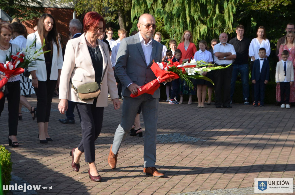 W Uniejowie upamiętniono 86. rocznicę wybuchu II wojny światowej