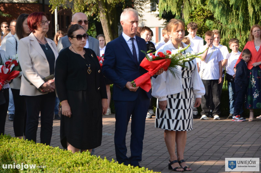W Uniejowie upamiętniono 86. rocznicę wybuchu II wojny światowej