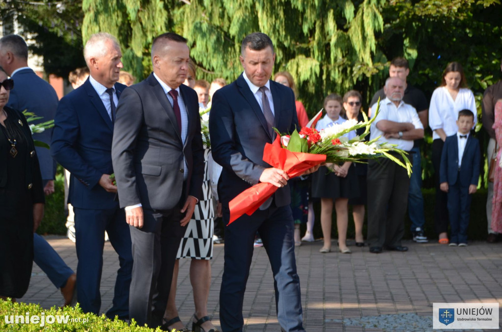 W Uniejowie upamiętniono 86. rocznicę wybuchu II wojny światowej