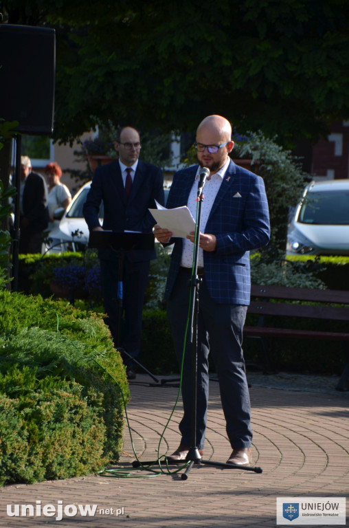 W Uniejowie upamiętniono 86. rocznicę wybuchu II wojny światowej