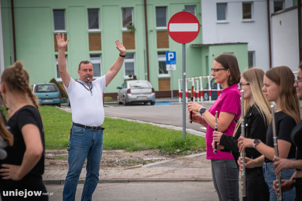 Tak wyglądała ostatnia próba musztry paradnej przed wyjazdem
