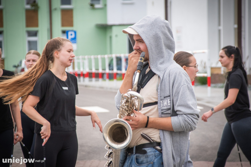 Tak wyglądała ostatnia próba musztry paradnej przed wyjazdem
