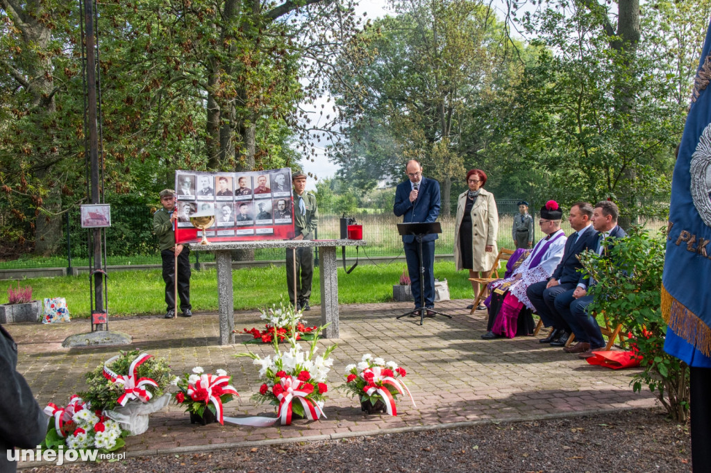 W Uniejowie uczczono pamięć ofiar zbrodni katyńskiej