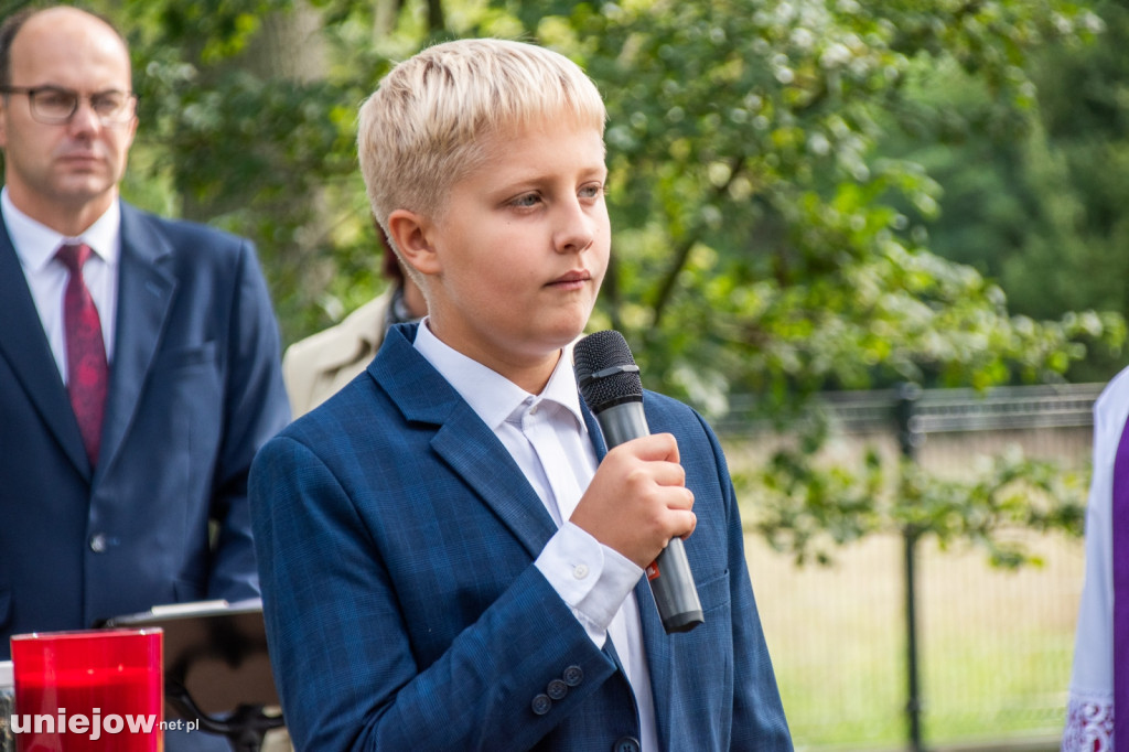 W Uniejowie uczczono pamięć ofiar zbrodni katyńskiej