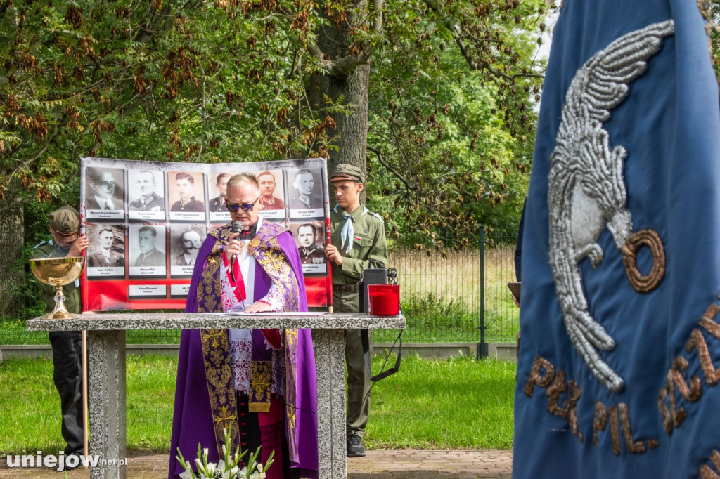 W Uniejowie uczczono pamięć ofiar zbrodni katyńskiej