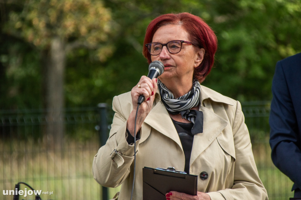 W Uniejowie uczczono pamięć ofiar zbrodni katyńskiej