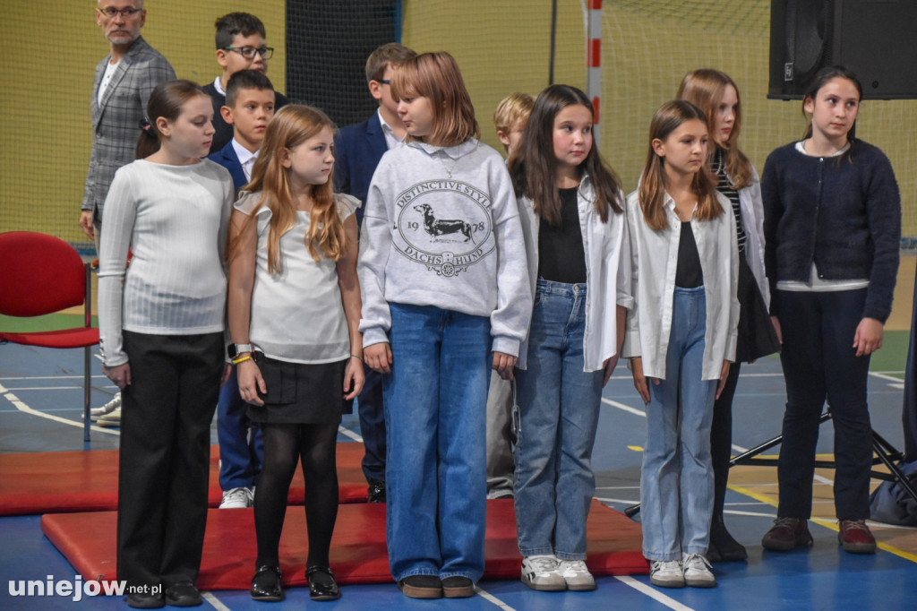 Koncert życzeń na Dzień Nauczyciela w Uniejowie