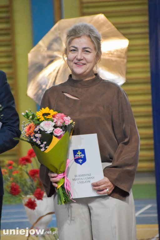 Koncert życzeń na Dzień Nauczyciela w Uniejowie