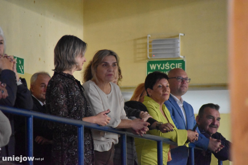 Koncert życzeń na Dzień Nauczyciela w Uniejowie