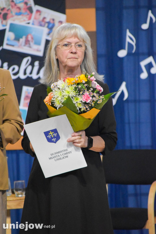 Koncert życzeń na Dzień Nauczyciela w Uniejowie