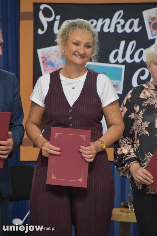 Koncert życzeń na Dzień Nauczyciela w Uniejowie