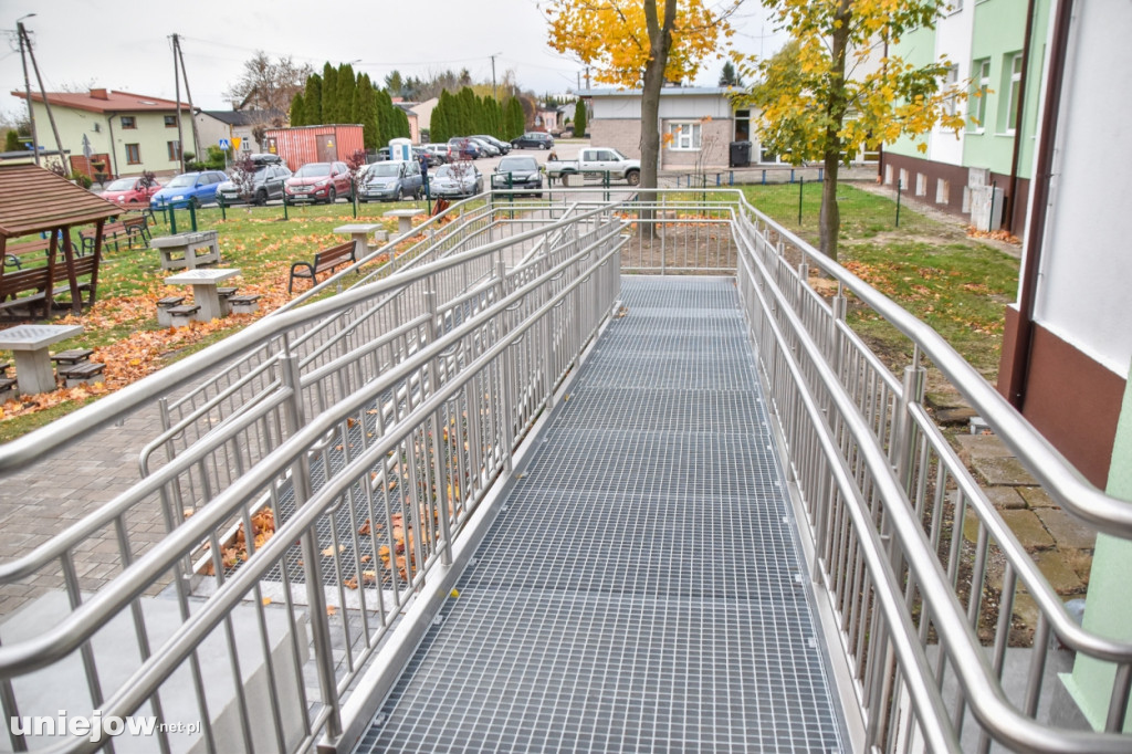 Nowa jakość edukacji w Uniejowie. Gmina zainwestowała w modernizację szkoły