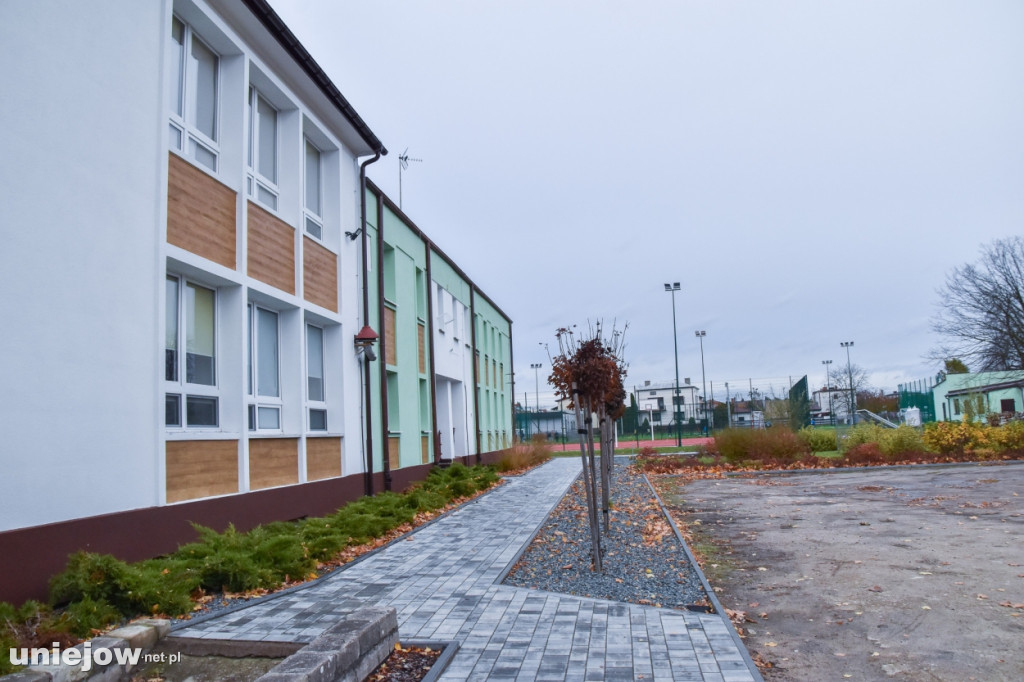 Nowa jakość edukacji w Uniejowie. Gmina zainwestowała w modernizację szkoły