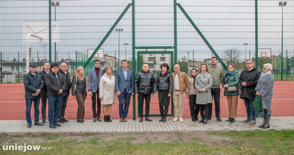 Nowa jakość edukacji w Uniejowie. Gmina zainwestowała w modernizację szkoły
