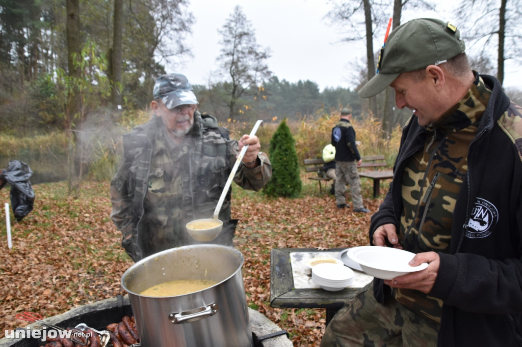 Wędkarze rywalizowali z okazji Święta Niepodległości. Kto najlepszy? [ZDJĘCIA]
