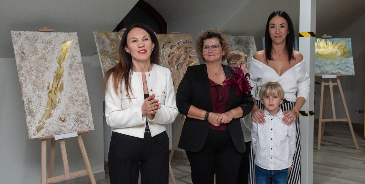 Wystawa Moniki Arkusz i Sabiny Kęcel w Uniejowie