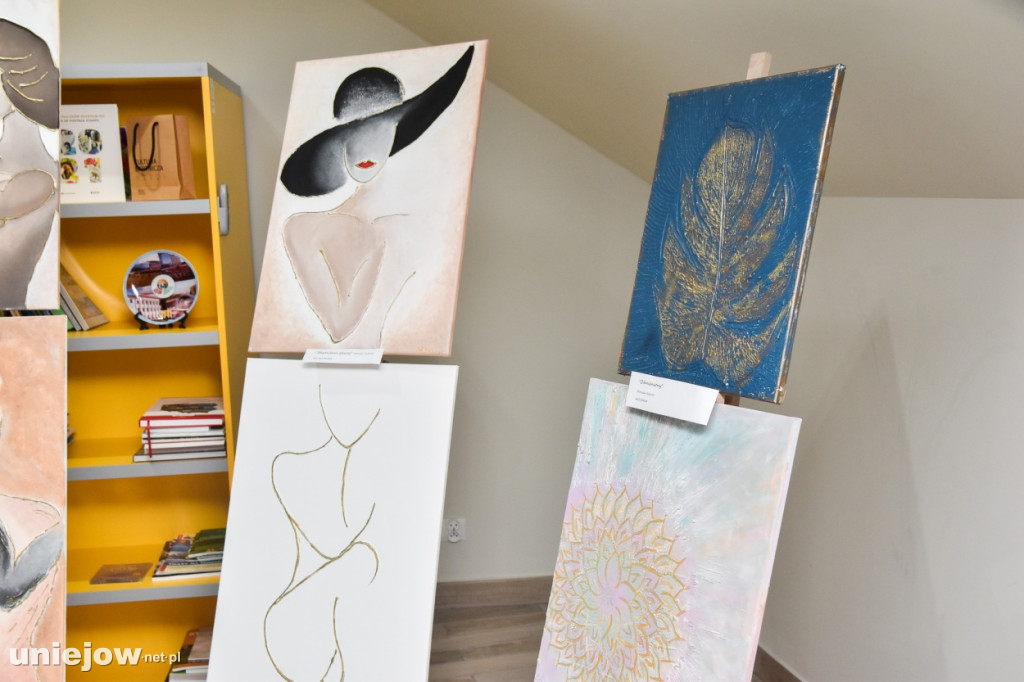 Wystawa Moniki Arkusz i Sabiny Kęcel w Uniejowie