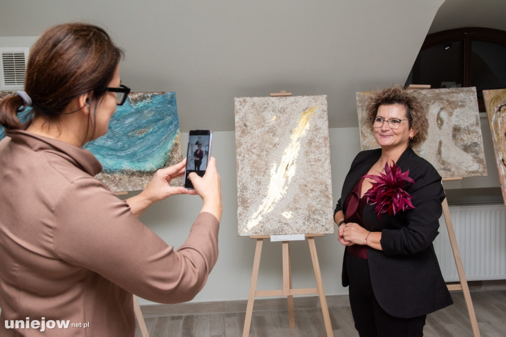 Wystawa Moniki Arkusz i Sabiny Kęcel w Uniejowie