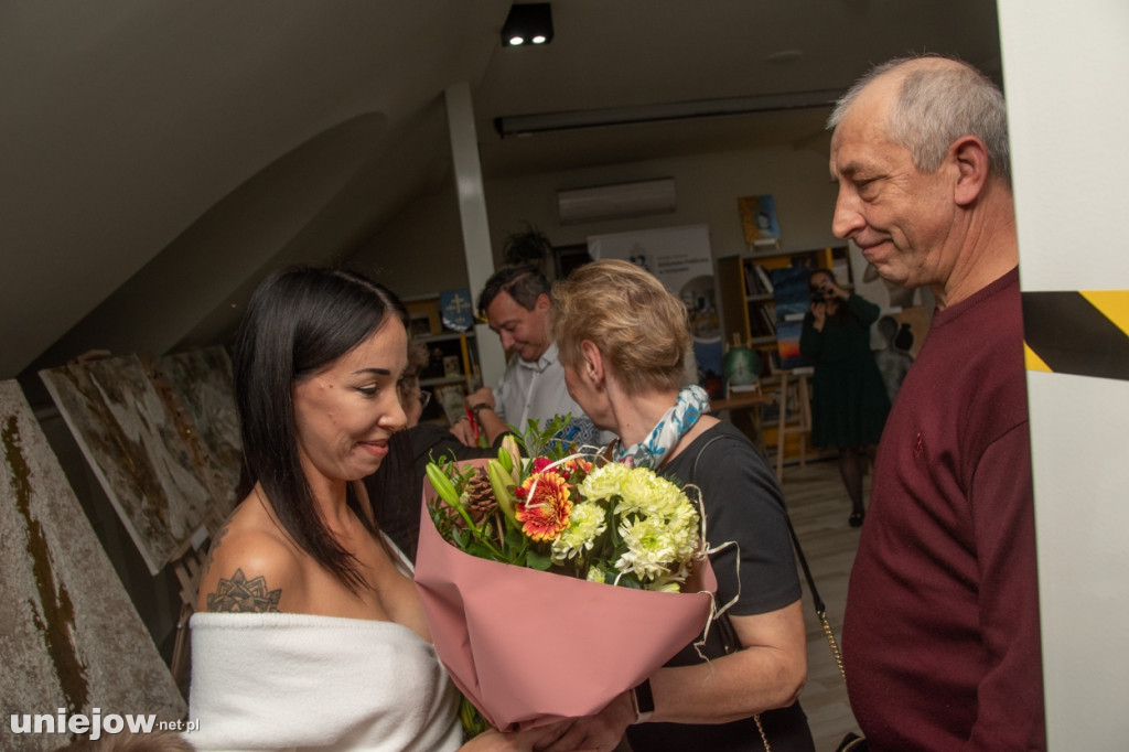 Wystawa Moniki Arkusz i Sabiny Kęcel w Uniejowie