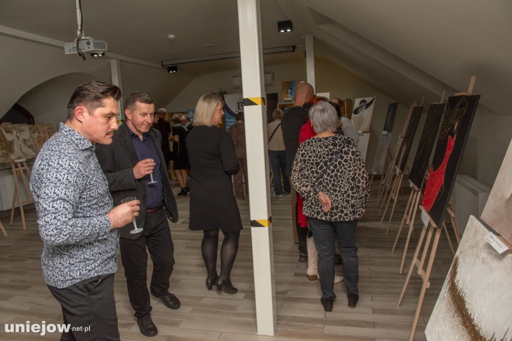 Wystawa Moniki Arkusz i Sabiny Kęcel w Uniejowie
