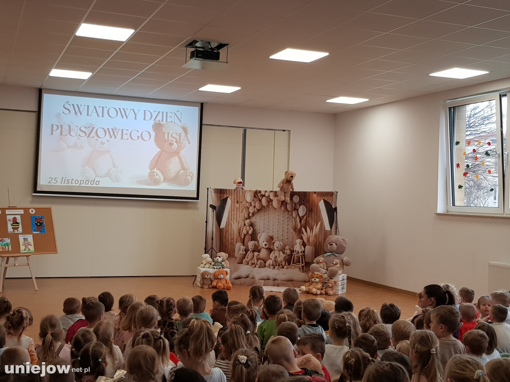 Światowy Dzień Pluszowego Misia w Uniejowie