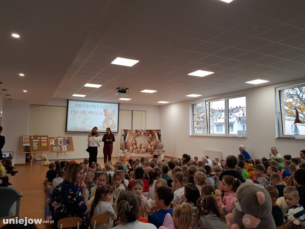 Światowy Dzień Pluszowego Misia w Uniejowie