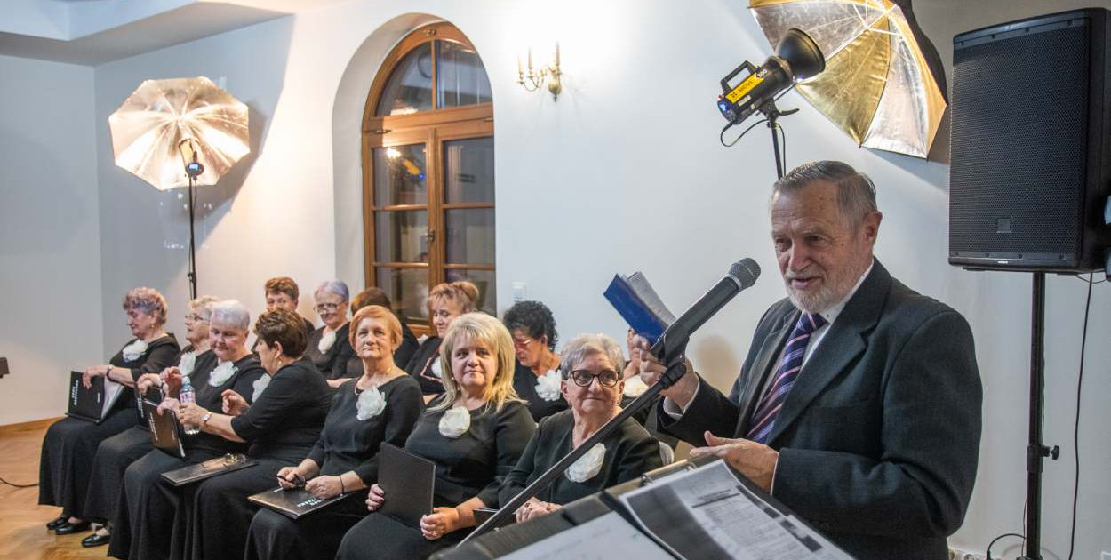 Kantylena śpiewa już 30 lat