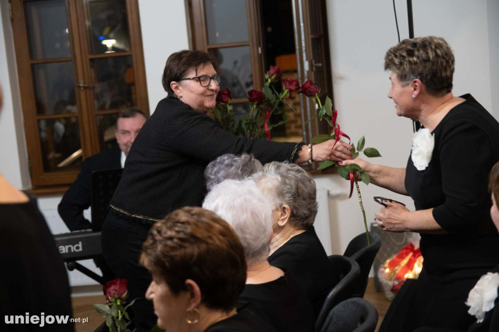 Kantylena śpiewa już 30 lat