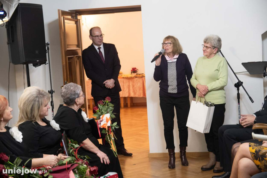 Kantylena śpiewa już 30 lat