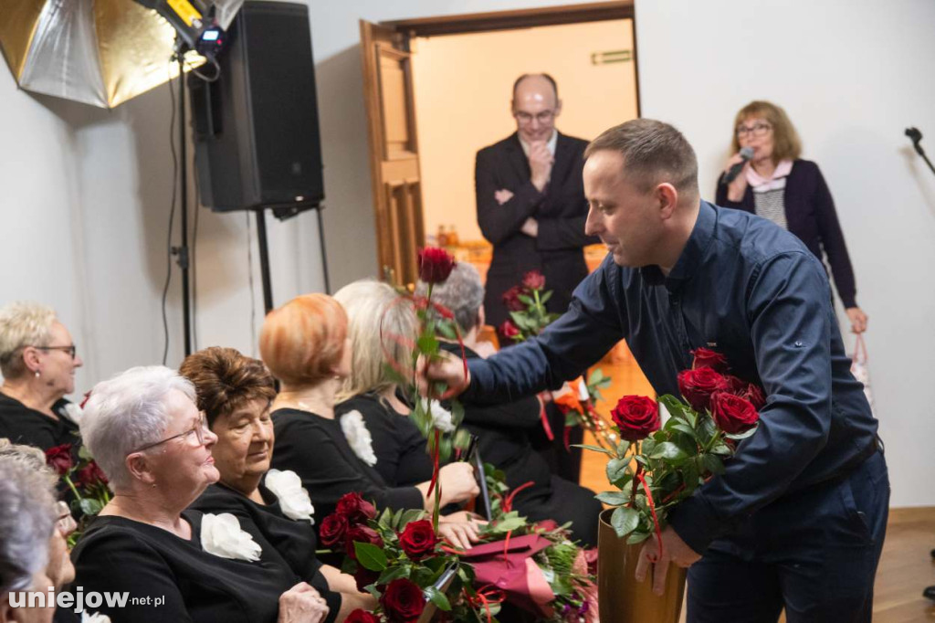 Kantylena śpiewa już 30 lat