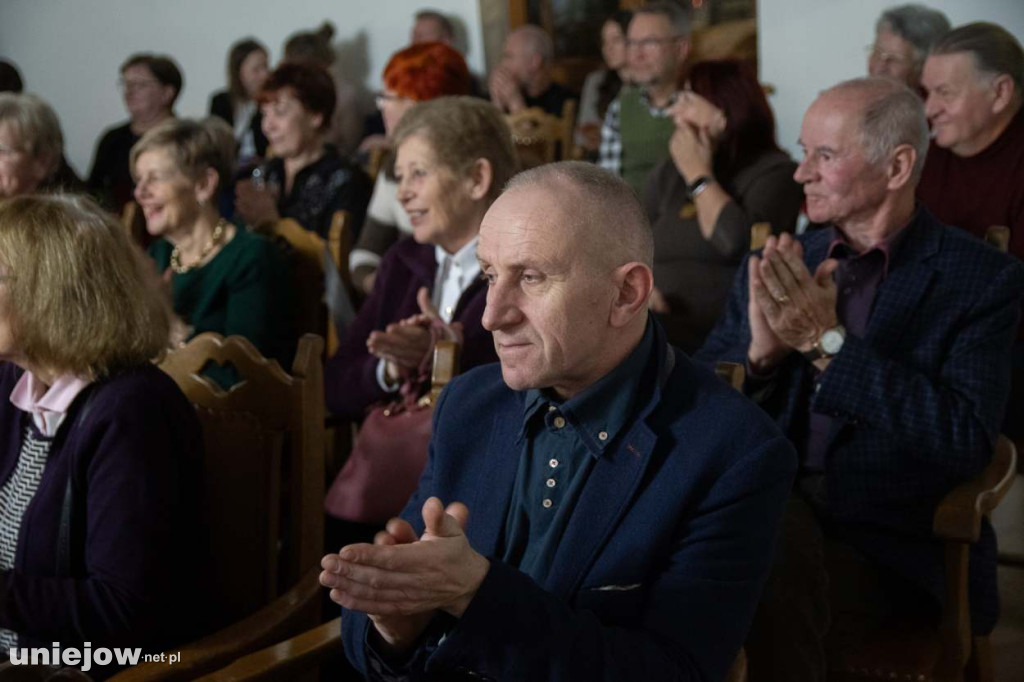 Kantylena śpiewa już 30 lat