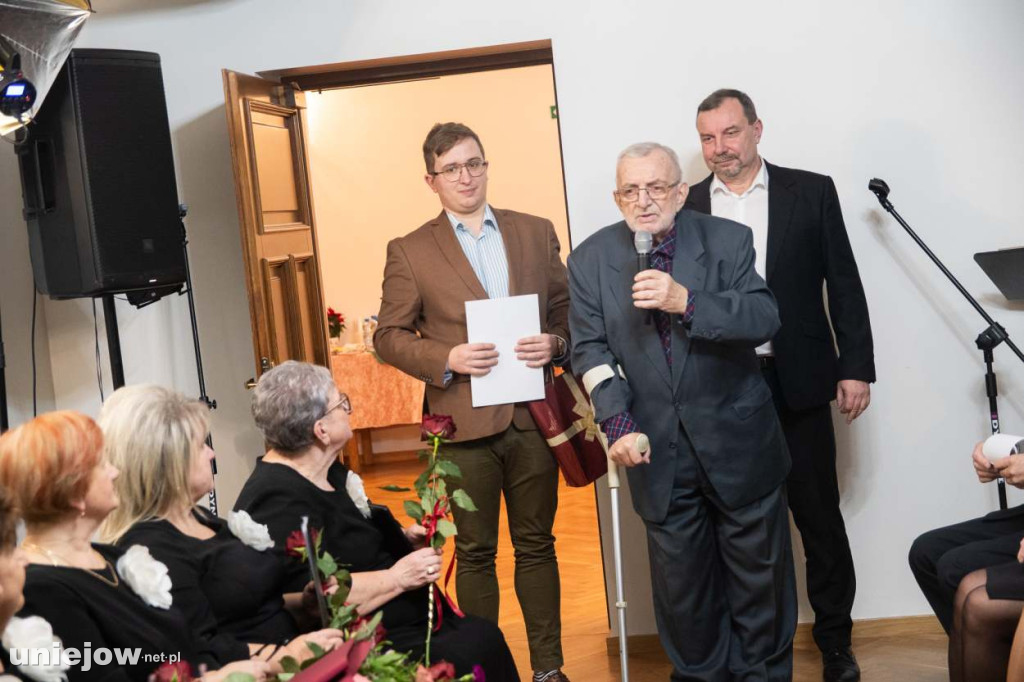 Kantylena śpiewa już 30 lat