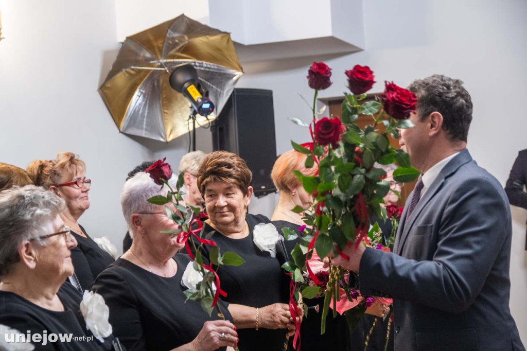 Kantylena śpiewa już 30 lat