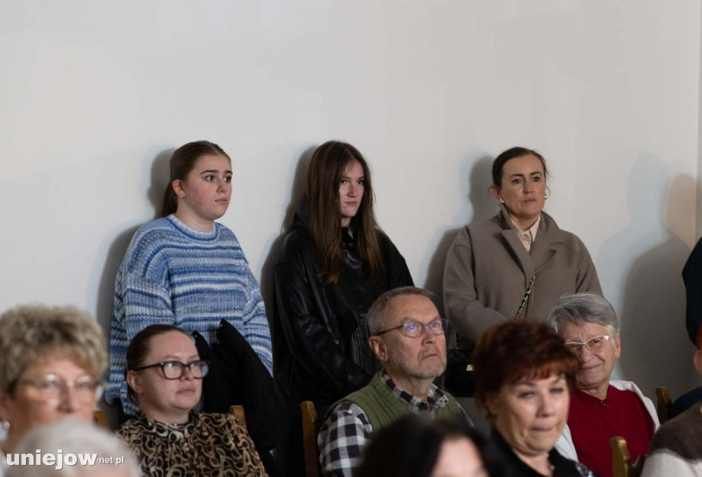 Kantylena śpiewa już 30 lat