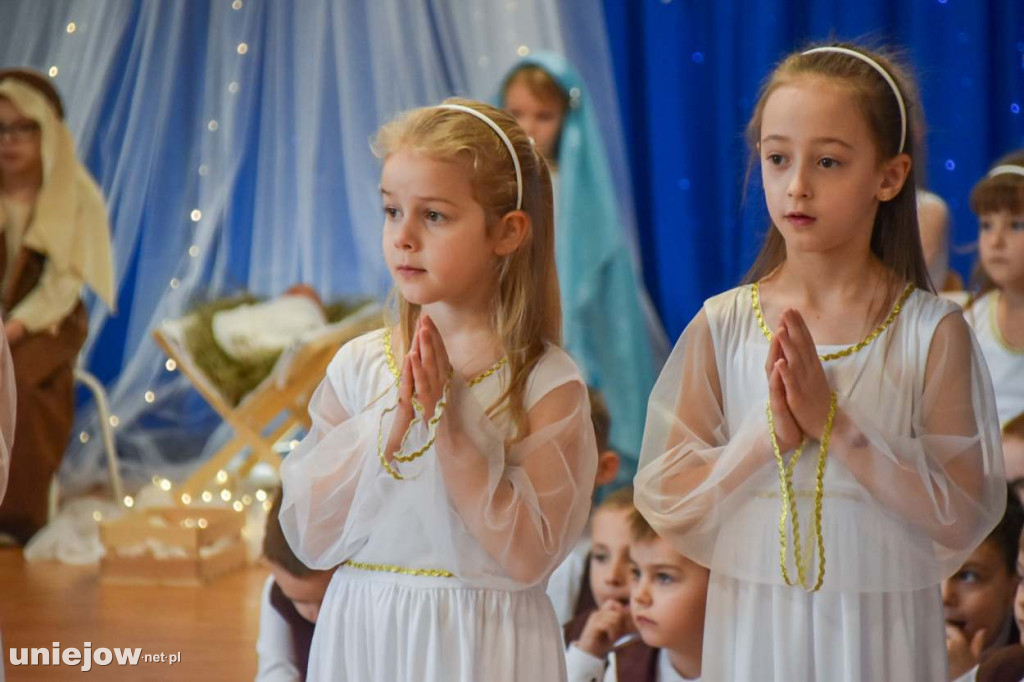 Jasełka w wykonaniu przedszkolaków z Uniejowa