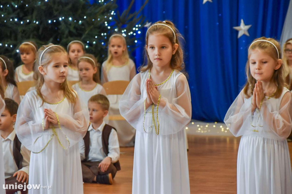 Jasełka w wykonaniu przedszkolaków z Uniejowa