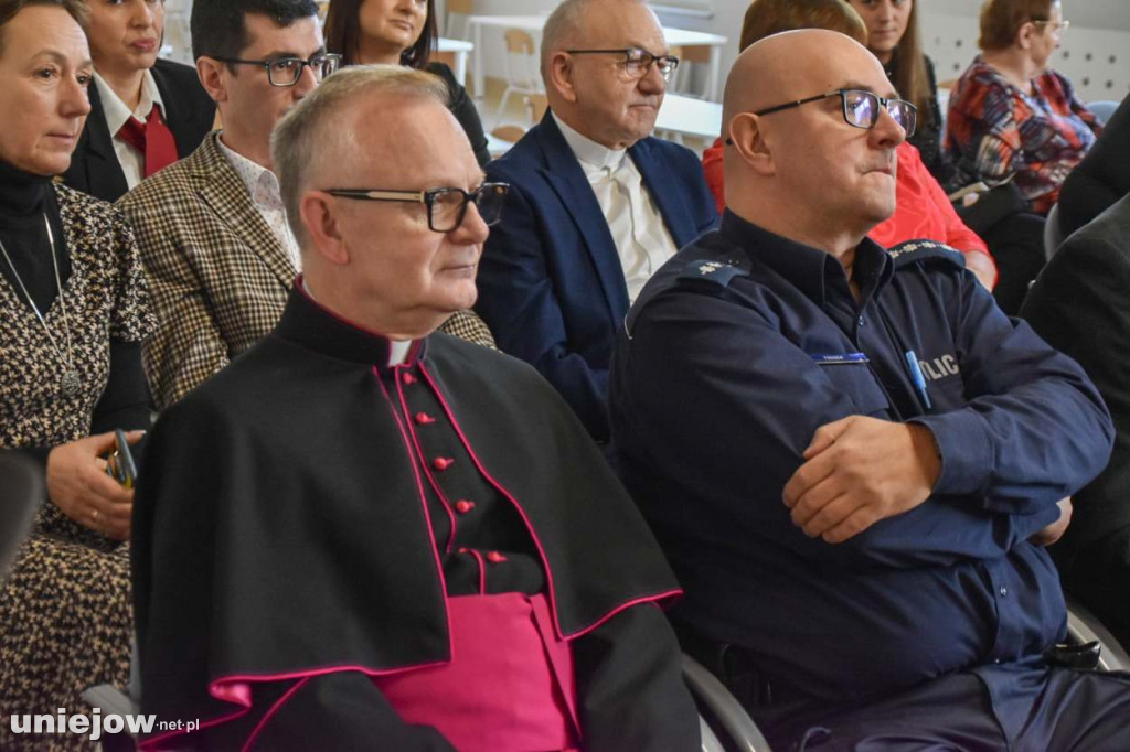 Jasełka w wykonaniu przedszkolaków z Uniejowa