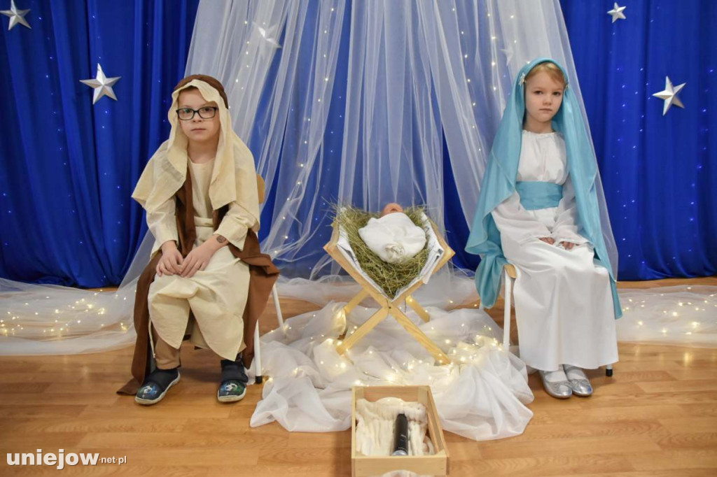 Jasełka w wykonaniu przedszkolaków z Uniejowa