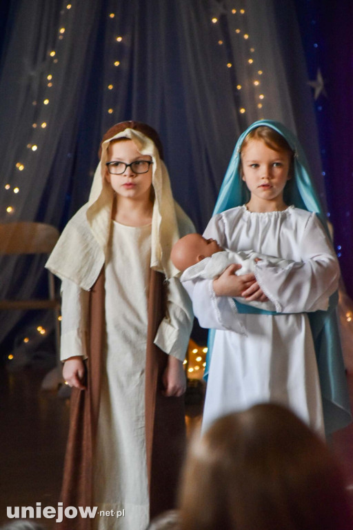 Jasełka w wykonaniu przedszkolaków z Uniejowa