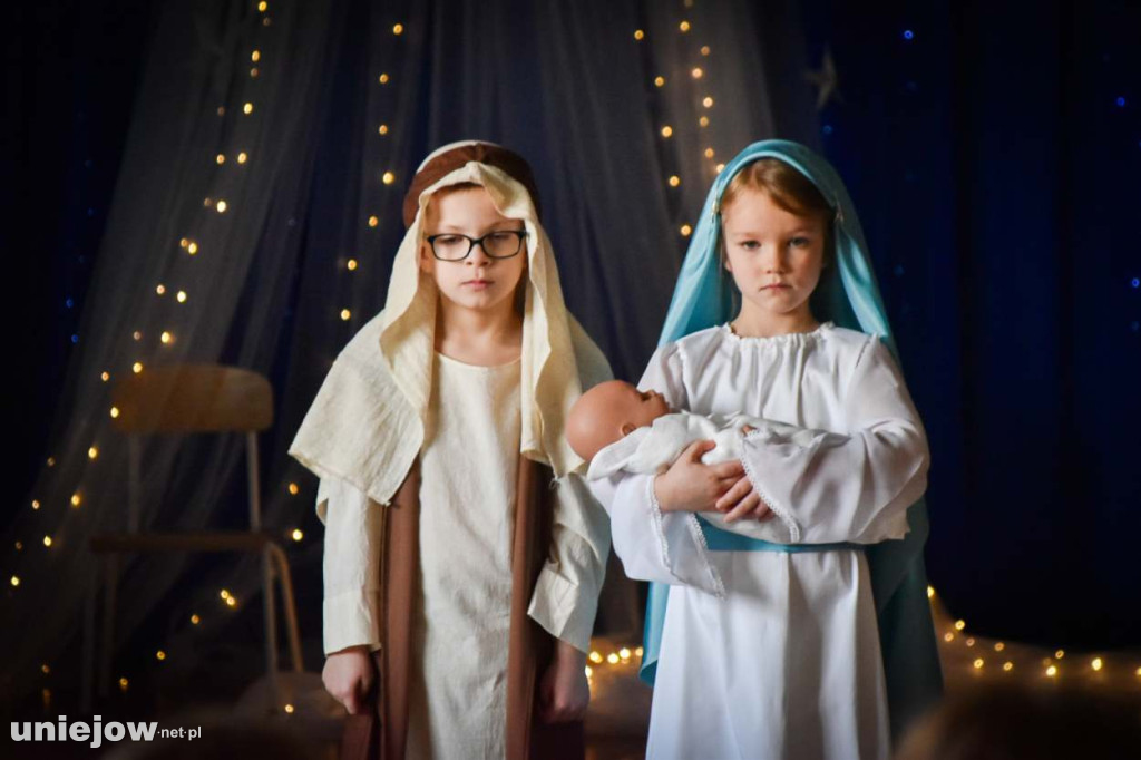 Jasełka w wykonaniu przedszkolaków z Uniejowa