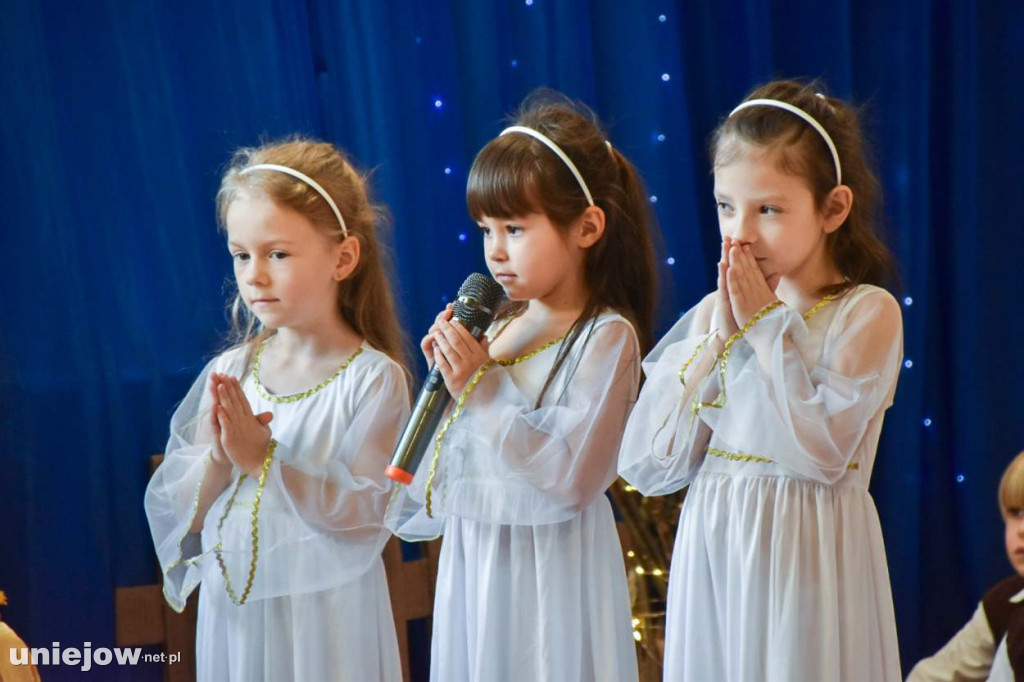 Jasełka w wykonaniu przedszkolaków z Uniejowa