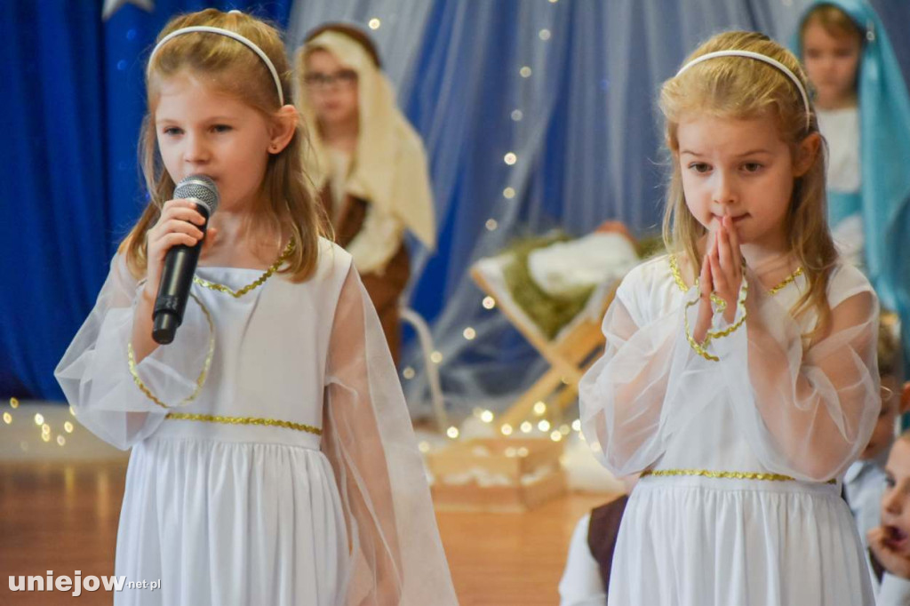 Jasełka w wykonaniu przedszkolaków z Uniejowa