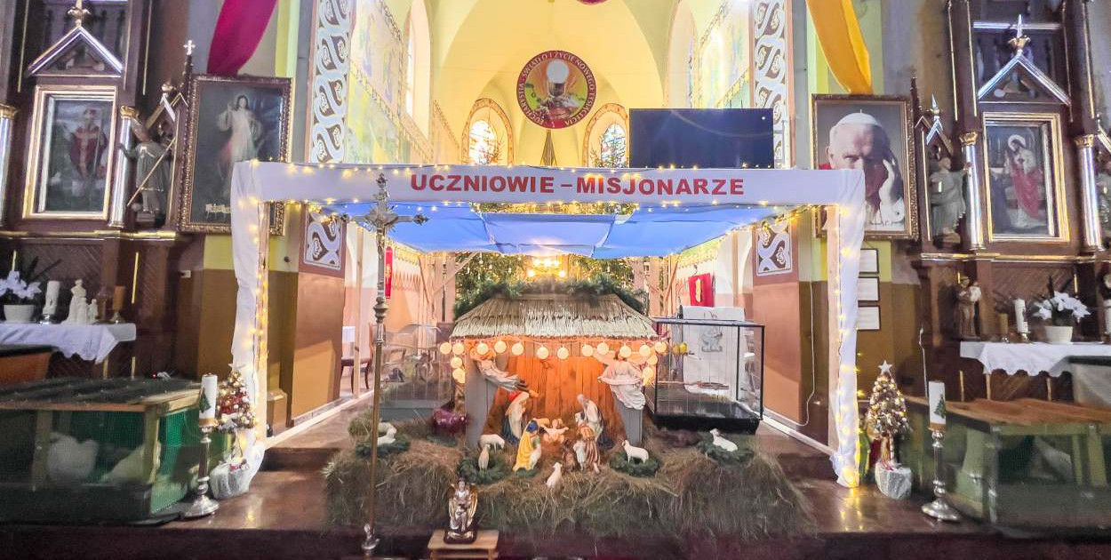 Jak wyglądają szopki betlejemskie w kościołach gminy Uniejów