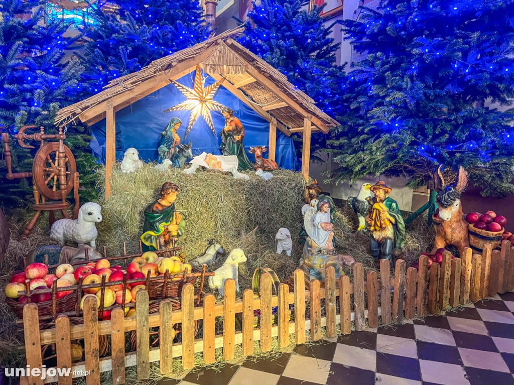 Jak wyglądają szopki betlejemskie w kościołach gminy Uniejów