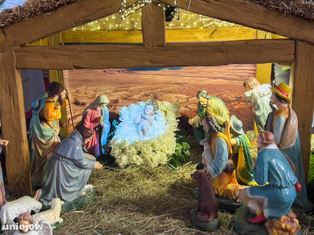 Jak wyglądają szopki betlejemskie w kościołach gminy Uniejów