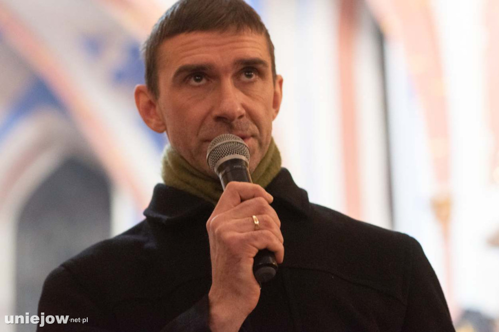 Koncert uniejowskiej orkiestry dętej w bazylice