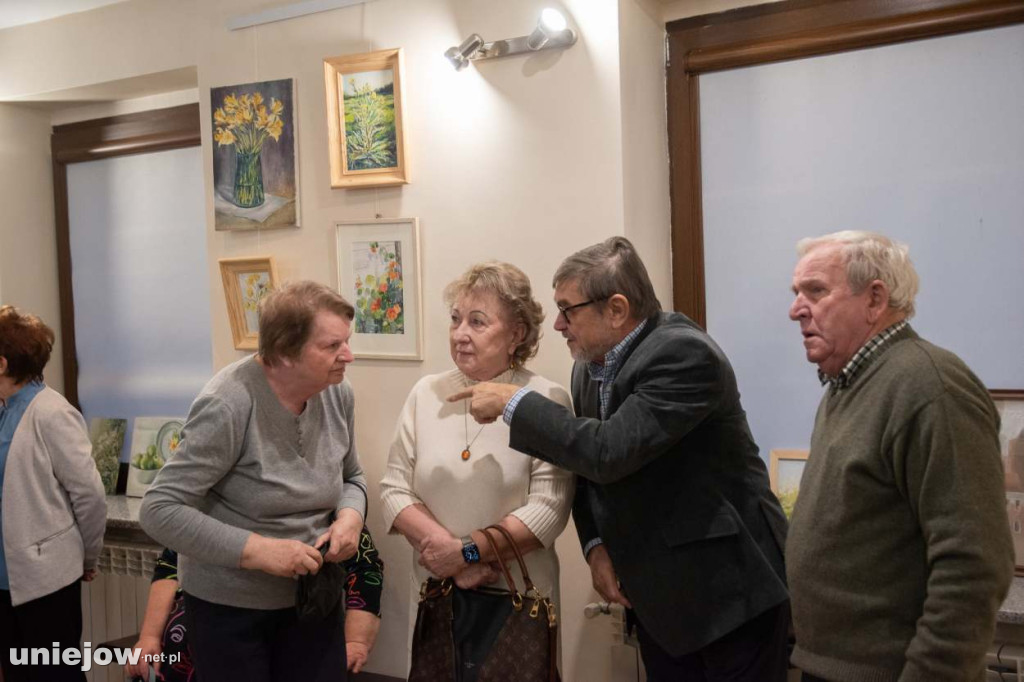 Relacja z wernisażu obrazów Lidii Zaradzkiej