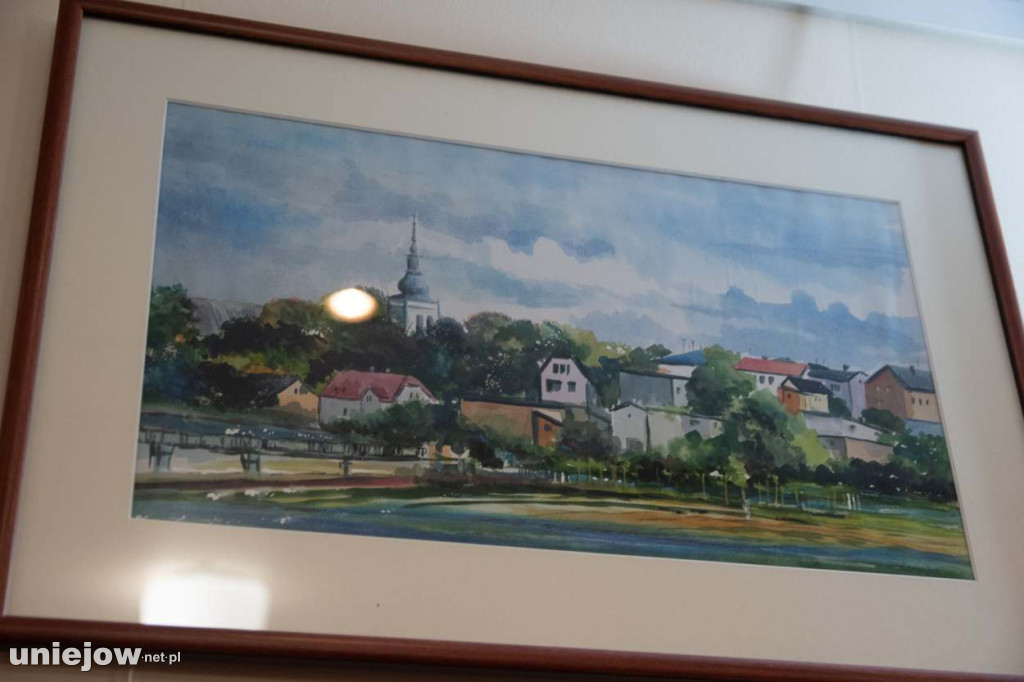 Relacja z wernisażu obrazów Lidii Zaradzkiej